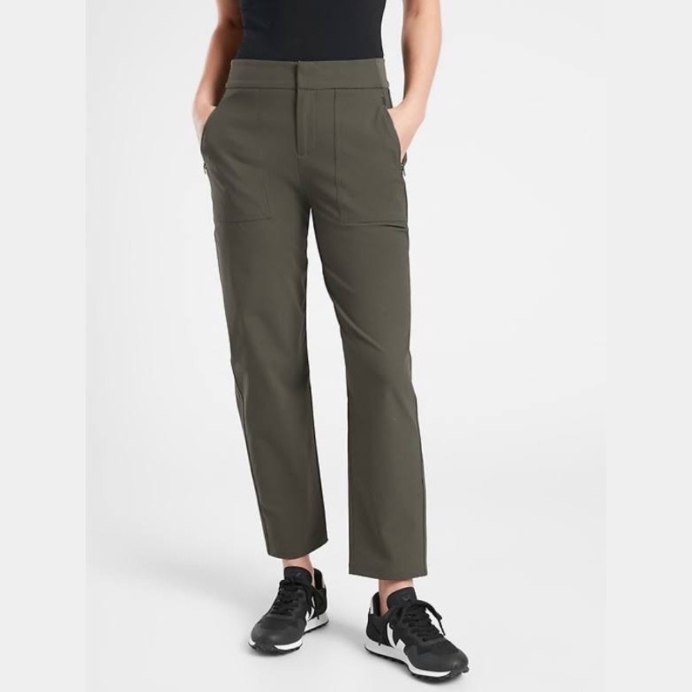 Athleta • Wander Hybrid Straight Leg Pants